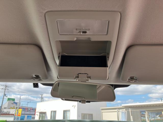 ��Ԃɖ𗧂t�����g���[�������v�I�T���O���X�t�H���_�[�t���I