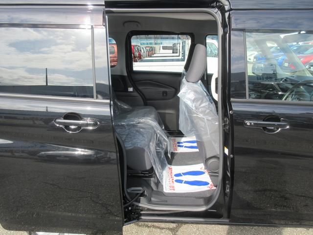 ソリオ HYBRID MG 4WD 衝突被害軽減B 両側SD ACC オートライト プッシュスタート オートエアコン アイドリングストップ 横滑り防止機能 衝突安全ボディ 盗難防止システム(8枚目)