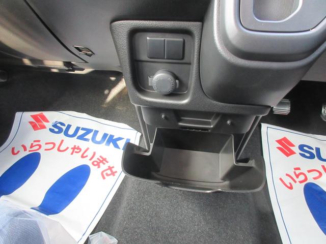 ソリオ HYBRID MG 4WD 衝突被害軽減B 両側SD ACC オートライト プッシュスタート オートエアコン アイドリングストップ 横滑り防止機能 衝突安全ボディ 盗難防止システム(16枚目)