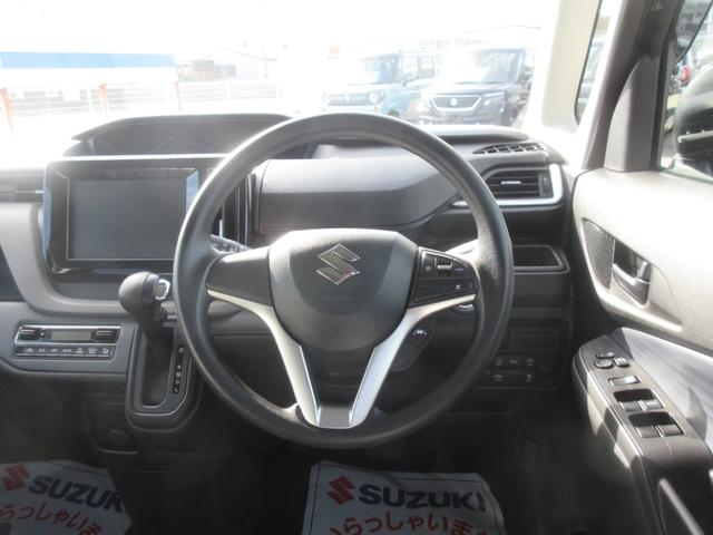 ソリオ HYBRID MG 4WD 衝突被害軽減B 両側SD ACC オートライト プッシュスタート オートエアコン アイドリングストップ 横滑り防止機能 衝突安全ボディ 盗難防止システム(30枚目)