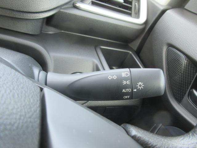 ソリオ HYBRID MG 4WD 衝突被害軽減B 両側SD ACC オートライト プッシュスタート オートエアコン アイドリングストップ 横滑り防止機能 衝突安全ボディ 盗難防止システム(35枚目)