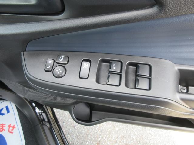 ソリオ HYBRID MG 4WD 衝突被害軽減B 両側SD ACC オートライト プッシュスタート オートエアコン アイドリングストップ 横滑り防止機能 衝突安全ボディ 盗難防止システム(36枚目)