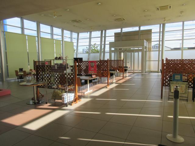 ソリオ HYBRID MG 4WD 衝突被害軽減B 両側SD ACC オートライト プッシュスタート オートエアコン アイドリングストップ 横滑り防止機能 衝突安全ボディ 盗難防止システム(60枚目)