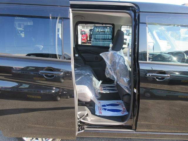 ソリオ ＨＹＢＲＩＤ　ＭＺ　４ＷＤ　衝突軽減Ｂ　両側電動ＳＤ　ＬＥＤ　オートライト　プッシュスタート　シートヒーター　オートエアコン　アイドリングストップ　横滑り防止機能　衝突安全ボディ　盗難防止システム（6枚目）