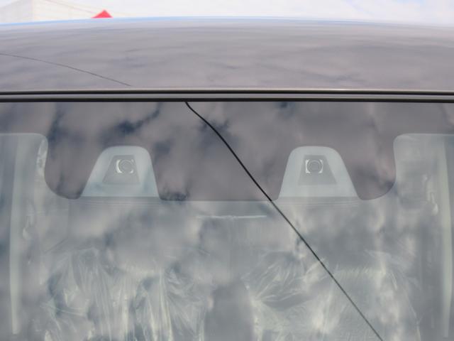 スペーシアギア ＨＹＢＲＩＤ　ＸＺターボ　４ＷＤ　全方位カメラ付ナビ　ＬＥＤ　オートライト　プッシュスタート　シートヒーター　オートエアコン　アイドリングストップ　横滑り防止機能　衝突安全ボディ　盗難防止システム　衝突被害軽減システム（6枚目）