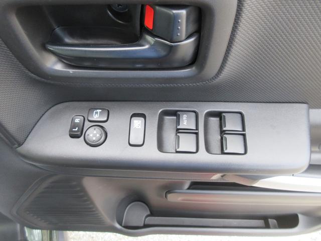 スペーシアギア ＨＹＢＲＩＤ　ＸＺターボ　４ＷＤ　全方位カメラ付ナビ　ＬＥＤ　オートライト　プッシュスタート　シートヒーター　オートエアコン　アイドリングストップ　横滑り防止機能　衝突安全ボディ　盗難防止システム　衝突被害軽減システム（28枚目）