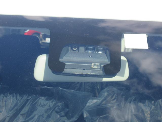 ワゴンＲ ＨＹＢＲＩＤ　ＦＺ　４ＷＤ　バックカメラ付ナビ　衝突軽減Ｂ　ＬＥＤ　オートライト　プッシュスタート　シートヒーター　オートエアコン　アイドリングストップ　横滑り防止機能　衝突安全ボディ　盗難防止システム（11枚目）