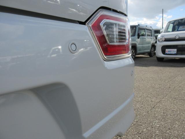 ワゴンＲ ＨＹＢＲＩＤ　ＦＺ　４ＷＤ　バックカメラ付ナビ　衝突軽減Ｂ　ＬＥＤ　オートライト　プッシュスタート　シートヒーター　オートエアコン　アイドリングストップ　横滑り防止機能　衝突安全ボディ　盗難防止システム（12枚目）