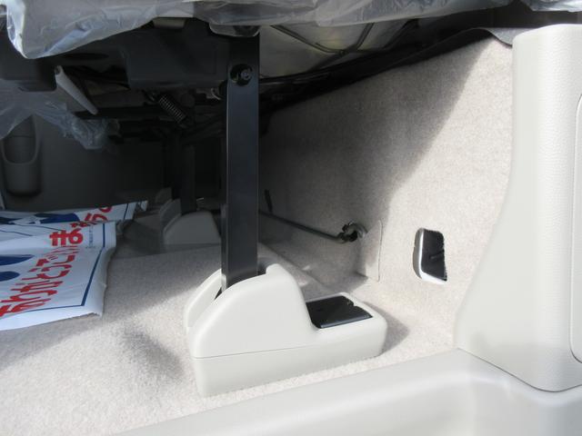 エブリイ ＪＯＩＮ　ＰＴ４ＷＤ　５ＭＴ　ディスプレイオーディオ　ｌｅｄ　バックカメラ　オートライト　スライドドア　横滑り防止機能　衝突安全ボディ　盗難防止システム　衝突被害軽減システム（41枚目）