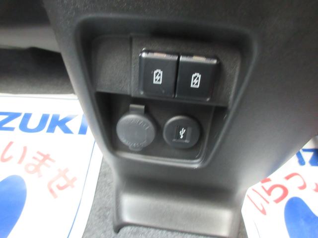 スペーシアギア ＨＹＢＲＩＤ　ＸＺターボ　４ＷＤ　全方位カメラ付ナビ　ＬＥＤ　オートライト　両側スライドドア　プッシュスタート　オートエアコン　シートヒーター　アイドリングストップ　横滑り防止機能　衝突安全ボディ　盗難防止システム（15枚目）