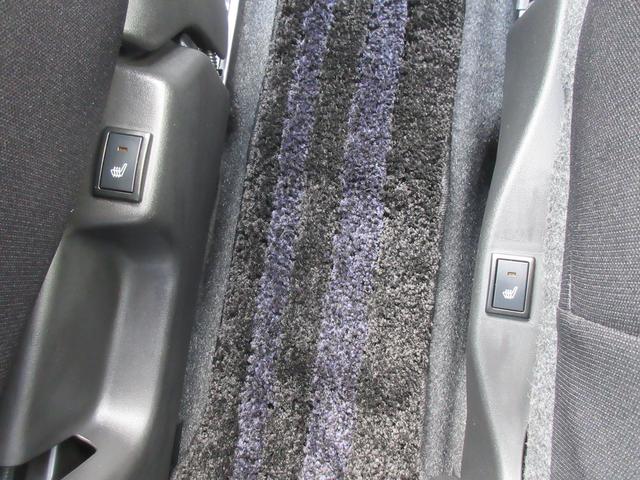 ソリオバンディット HYBRID MV 4WD 全方位カメラ付ナビ ドラレコ ETC オートライト プッシュスタート シートヒーター オートエアコン アイドリングストップ 横滑り防止機能 衝突安全ボディ 盗難防止システム(11枚目)