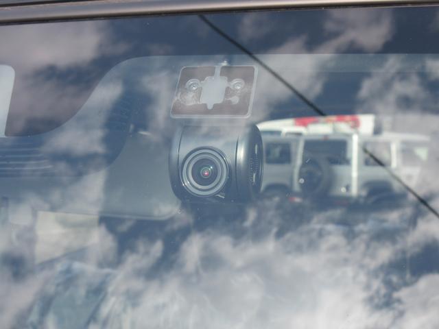 クロスビー ＨＹＢＲＩＤ　ＭＺ　４ＷＤ　全方位カメラ付ナビ　ドラレコ　オートライト　プッシュスタート　シートヒーター　オートエアコン　アイドリングストップ　横滑り防止機能　衝突安全ボディ　盗難防止システム　ＥＴＣ（6枚目）