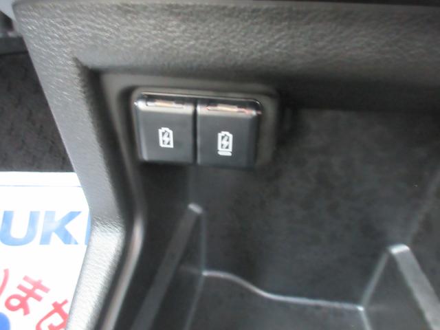 クロスビー ＨＹＢＲＩＤ　ＭＺ　４ＷＤ　全方位カメラ付ナビ　ドラレコ　オートライト　プッシュスタート　シートヒーター　オートエアコン　アイドリングストップ　横滑り防止機能　衝突安全ボディ　盗難防止システム　ＥＴＣ（19枚目）