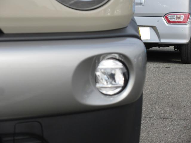 クロスビー ＨＹＢＲＩＤ　ＭＺ　４ＷＤ　全方位カメラ付ナビ　ドラレコ　オートライト　プッシュスタート　シートヒーター　オートエアコン　アイドリングストップ　横滑り防止機能　衝突安全ボディ　盗難防止システム　ＥＴＣ（28枚目）