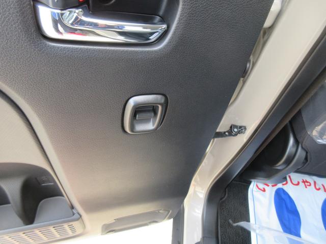 クロスビー ＨＹＢＲＩＤ　ＭＺ　４ＷＤ　全方位カメラ付ナビ　ドラレコ　オートライト　プッシュスタート　シートヒーター　オートエアコン　アイドリングストップ　横滑り防止機能　衝突安全ボディ　盗難防止システム　ＥＴＣ（62枚目）