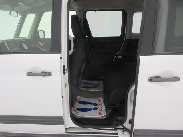 スペーシアギア HYBRID XZ 4WD 衝突軽減B オートライト スライドドア プッシュスタート シートヒーター オートエアコン 禁煙車 アイドリングストップ 横滑り防止機能 衝突安全ボディ スズキセーフティーサポート 盗難防止システム(42枚目)