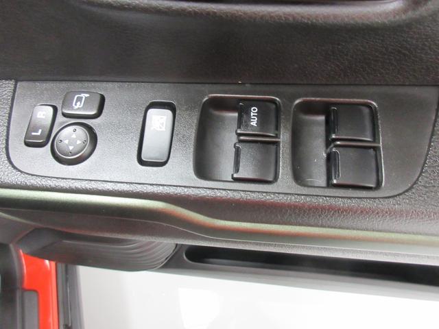 ハスラー タフワイルド　４ＷＤ　衝突軽減Ｂ　ＡＣＣ　オートライト　プッシュスタート　シートヒーター　オートエアコン　禁煙車　スズキセーフティーサポート　アイドリングストップ　横滑り防止機能　衝突安全ボディ　盗難防止システム（3枚目）