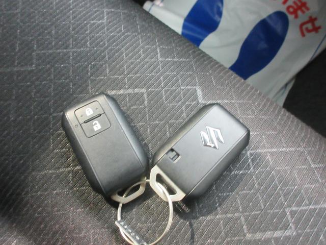 ワゴンＲ ＦＸ　４ＷＤ　ＣＤラジオ　衝突被害軽減Ｂ　シートヒーター　オートライト　プッシュスタート　オートエアコン　横滑り防止機能　衝突安全ボディ　盗難防止システム（18枚目）