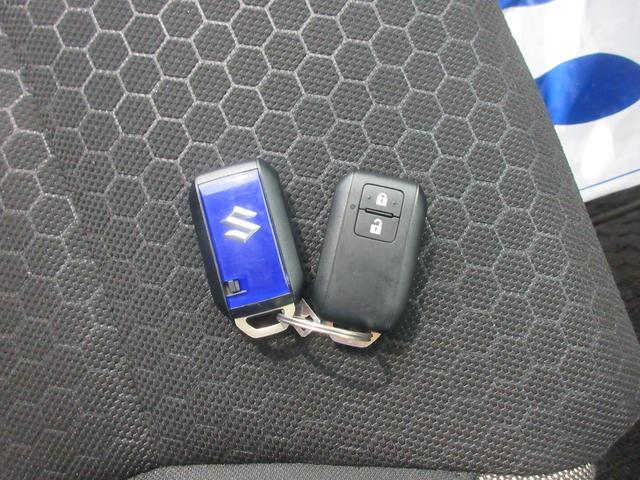 クロスビー ＨＹＢＲＩＤ　ＭＸ　４ＷＤ　衝突被害軽減Ｂ　オートライト　プッシュスタート　オートエアコン　横滑り防止機能　衝突安全ボディ　盗難防止システム（35枚目）