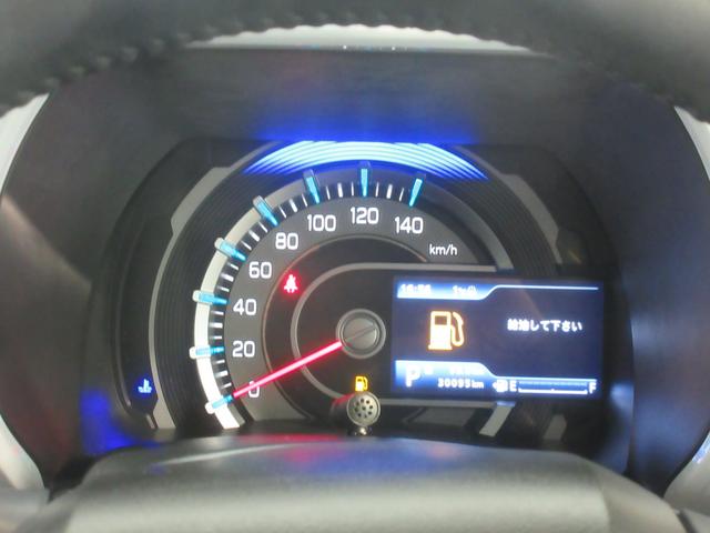 ハスラー ＨＹＢＲＩＤ　Ｘ　４ＷＤ　全方位カメラ付８インチナビＴＶ　マット　バイザー付　プッシュスタート　オートライト　オートエアコン　アイドリングストップ　衝突軽減（13枚目）