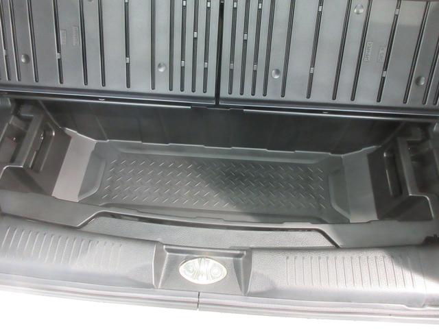 ハスラー ＨＹＢＲＩＤ　Ｘ　４ＷＤ　全方位カメラ付８インチナビＴＶ　マット　バイザー付　プッシュスタート　オートライト　オートエアコン　アイドリングストップ　衝突軽減（39枚目）