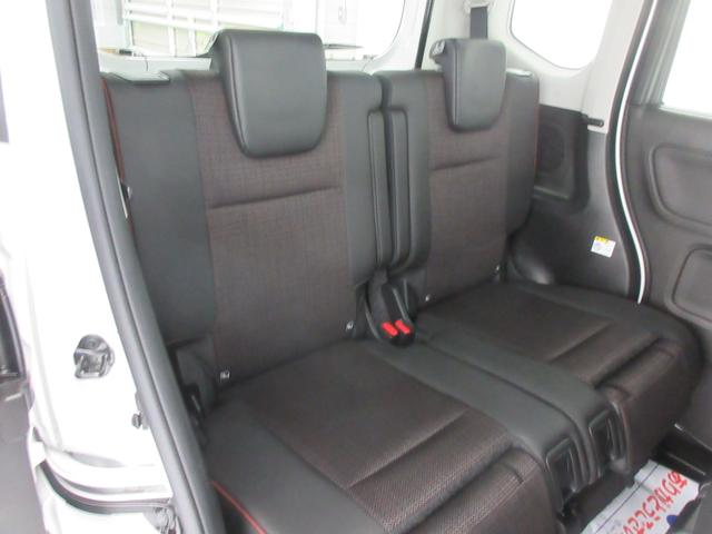 スペーシアカスタム ＨＹＢＲＩＤ　ＸＳターボ　４ＷＤ　全方位カメラ付ナビ　ＬＥＤ　オートライト　両側電動スライドドア　プッシュスタート　シートヒーター　オートエアコン　アイドリングストップ　横滑り防止機能　衝突安全ボディ　盗難防止システム（18枚目）