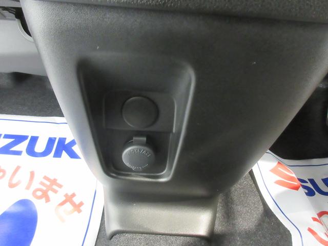 スペーシアカスタム ＨＹＢＲＩＤ　ＸＳターボ　４ＷＤ　全方位カメラ付ナビ　ＬＥＤ　オートライト　両側電動スライドドア　プッシュスタート　シートヒーター　オートエアコン　アイドリングストップ　横滑り防止機能　衝突安全ボディ　盗難防止システム（33枚目）