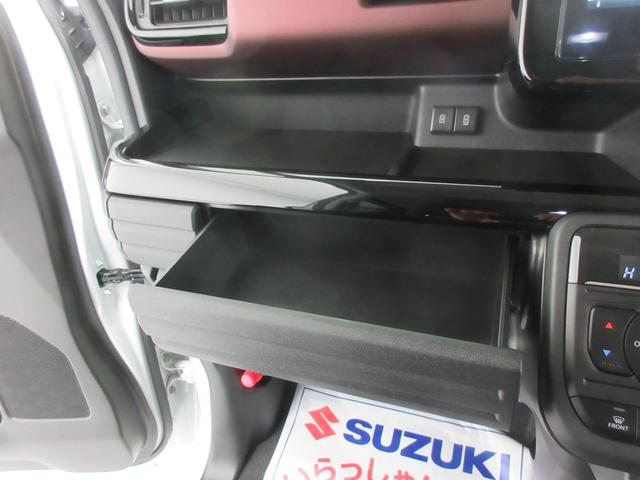 スペーシアカスタム ＨＹＢＲＩＤ　ＸＳターボ　４ＷＤ　全方位カメラ付ナビ　ＬＥＤ　オートライト　両側電動スライドドア　プッシュスタート　シートヒーター　オートエアコン　アイドリングストップ　横滑り防止機能　衝突安全ボディ　盗難防止システム（42枚目）