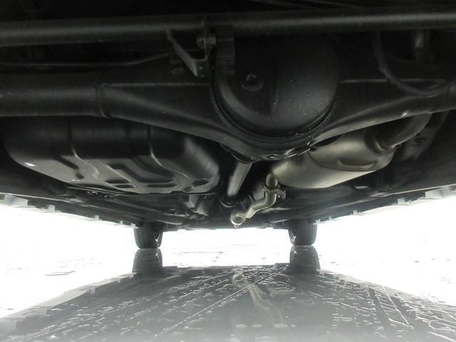 スペーシアカスタム ＨＹＢＲＩＤ　ＸＳターボ　４ＷＤ　全方位カメラ付ナビ　ＬＥＤ　オートライト　両側電動スライドドア　プッシュスタート　シートヒーター　オートエアコン　アイドリングストップ　横滑り防止機能　衝突安全ボディ　盗難防止システム（47枚目）