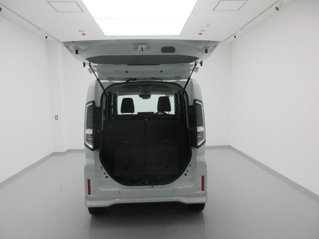 スペーシアカスタム ＨＹＢＲＩＤ　ＸＳターボ　４ＷＤ　全方位カメラ付ナビ　ＬＥＤ　オートライト　両側電動スライドドア　プッシュスタート　シートヒーター　オートエアコン　アイドリングストップ　横滑り防止機能　衝突安全ボディ　盗難防止システム（48枚目）