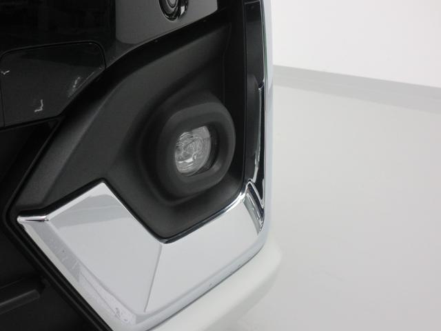 スペーシアカスタム ＨＹＢＲＩＤ　ＸＳターボ　４ＷＤ　全方位カメラ付ナビ　ＬＥＤ　オートライト　両側電動スライドドア　プッシュスタート　シートヒーター　オートエアコン　アイドリングストップ　横滑り防止機能　衝突安全ボディ　盗難防止システム（57枚目）