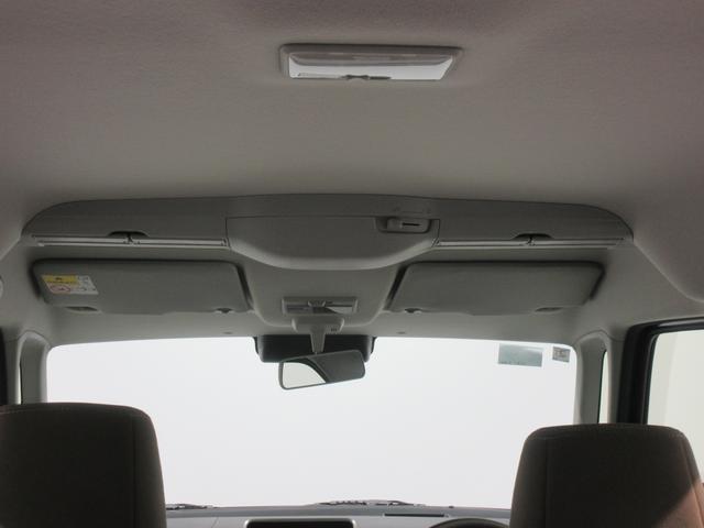 スペーシアギア マイスタイル　４ＷＤ　衝突軽減　両側電動スライドドア　ＬＥＤ　オートライト　プッシュスタート　シートヒーター　オートエアコン　アイドリングストップ　横滑り防止機能　衝突安全ボディ　盗難防止システム（15枚目）