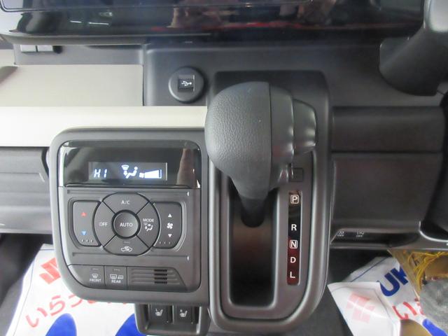 スペーシア ＨＹＢＲＩＤ　Ｘ　４ＷＤ　純正ナビ　全方位カメラ　衝突軽減　純正ナビ　シートヒーター　オートエアコン　プッシュスタート　バックカメラ　横滑り防止機能　アイドリングストップ　衝突安全ボディ　衝突被害軽減システム　スズキセーフティーサポート（13枚目）