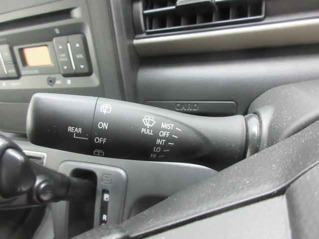 ワゴンR FX 4型 4WD 衝突軽減B CDプレーヤー オートライト プッシュスタート シートヒーター オートエアコン 禁煙車 スズキセーフティーサポート 衝突被害軽減システム 盗難防止システム(11枚目)