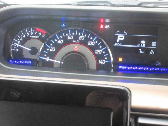 ワゴンＲカスタムＺ カスタムＺ　ＨＹＢＲＩＤ　ＺＸ　４型　４ＷＤ　衝突軽減Ｂ　オートライト　プッシュスタート　シートヒーター　オートエアコン　禁煙車　スズキセーフティーサポート　衝突被害軽減システム　アイドリングストップ　横滑り防止機能　盗難防止システム（6枚目）