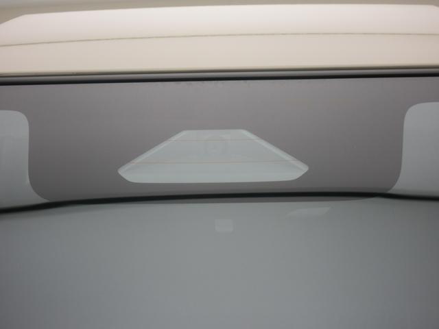 ソリオ ＨＹＢＲＩＤ　ＭＧ　３型　４ＷＤ　衝突軽減Ｂ　片側電動ＳＤ　プッシュスタートシステム　アダプティブクルーズコントロール　１５インチフルホイールキャップ　両側スライドドアクローザー　オートライト　オートエアコン　スズキセーフティーサポート（14枚目）