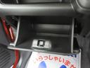 タフワイルド　４ＷＤ　衝突軽減Ｂ　ＡＣＣ　オートライト　プッシュスタート　シートヒーター　オートエアコン　禁煙車　スズキセーフティーサポート　アイドリングストップ　横滑り防止機能　衝突安全ボディ　盗難防止システム（29枚目）