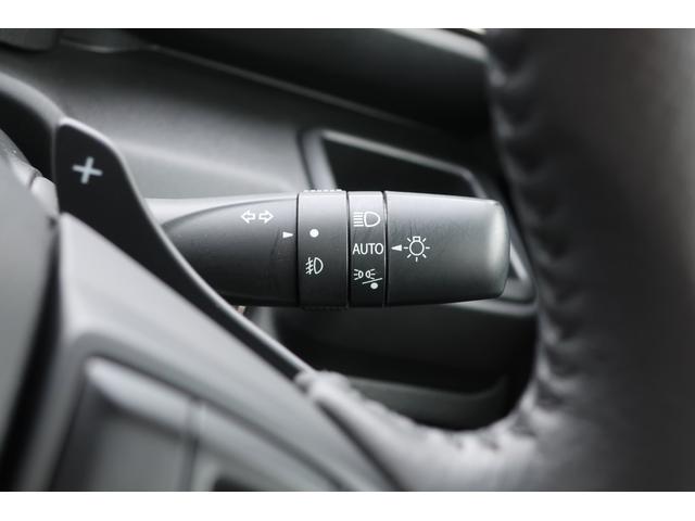 ソリオバンディット バンディット　ＨＹＢＲＩＤ　ＳＶ　後席両側電動スライドドア　衝突被害軽減システム　リヤパーキングセンサー　オートライト　ハイビームアシスト　アダプティブクルーズコントロール　シートヒーター　フルオートエアコン　プッシュスタート（19枚目）