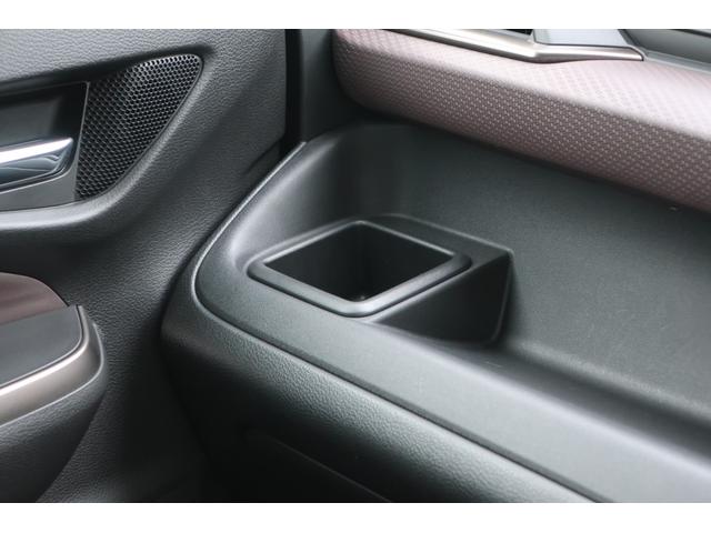 ソリオバンディット バンディット　ＨＹＢＲＩＤ　ＳＶ　後席両側電動スライドドア　衝突被害軽減システム　リヤパーキングセンサー　オートライト　ハイビームアシスト　アダプティブクルーズコントロール　シートヒーター　フルオートエアコン　プッシュスタート（34枚目）