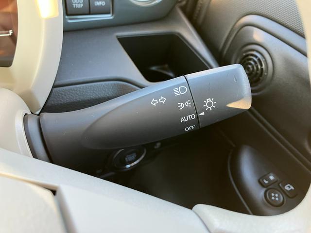 ワゴンＲスマイル ＨＹＢＲＩＤ　Ｓ　３型　全方位カメラ付き９インチナビ　全方位カメラ付き９インチナビ　ステアリングオーディオスイッチ　アダプティブクルーズコントロール　運転席と助手席のシートヒーター　両側スライドドア　衝突被害軽減ブレーキ（17枚目）