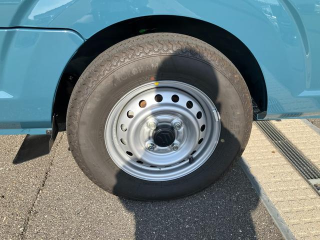 キャリイトラック ＫＣエアコン・パワステ農繁　７型　パートタイム４ＷＤ　パートタイム４ＷＤ　デフロック　エアコン　パワステ（31枚目）