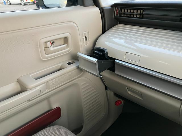 スペーシア HYBRID X 2型 4WD 全方位カメラ付き7インチナビ 4WD 全方位カメラ付き7インチナビ 衝突被害軽減ブレーキ 運転席と助手席のシートヒーター フルオートエアコン 両側電動スライドドア USB充電(15枚目)