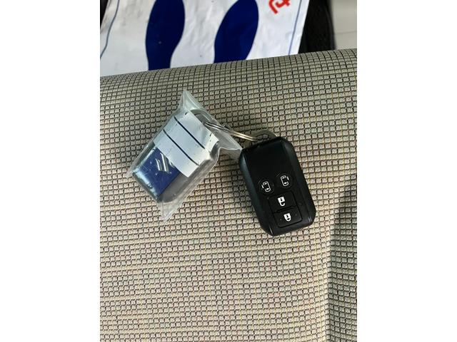 スペーシア HYBRID X 2型 4WD 全方位カメラ付き7インチナビ 4WD 全方位カメラ付き7インチナビ 衝突被害軽減ブレーキ 運転席と助手席のシートヒーター フルオートエアコン 両側電動スライドドア USB充電(46枚目)