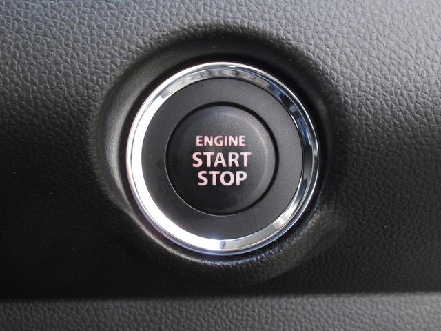 プッシュエンジンスタートシステム、エンジン始動・停止をワンタッチで行うことができます。