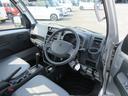 キャリイトラック ＫＣエアコン・パワステ　７型　パートタイム４ＷＤ　４ＡＴ　軽量衝撃吸収ボディーＴＥＣＴ〈テクト〉・ＳＲＳエアバッグ（運転席、助手席）・デュアルカメラブレーキサポート・誤発進抑制機能・ブレーキ制御付後方誤発進抑制機能・リヤパーキングセンサー・車線逸脱警報機能（4枚目）