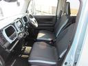 フロントシート!車種によってさまざまなデザインですが、統一感ありますよね〜!