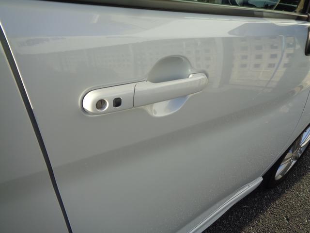 ソリオ HYBRID MX ナビ バックカメラ バックカメラ オートライト Bluetooth 片側電動スライドドア 純正ナビ プッシュスタート シートヒーター オートエアコン スズキセーフティーサポート 衝突被害軽減システム 横滑り防止機能(15枚目)