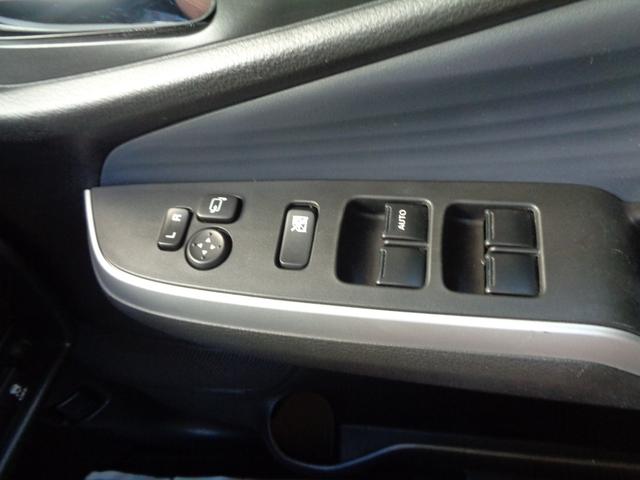 ソリオ HYBRID MX ナビ バックカメラ バックカメラ オートライト Bluetooth 片側電動スライドドア 純正ナビ プッシュスタート シートヒーター オートエアコン スズキセーフティーサポート 衝突被害軽減システム 横滑り防止機能(32枚目)