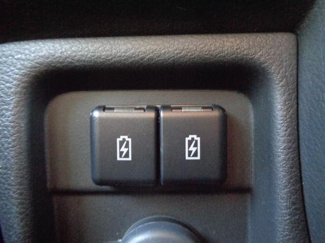 ソリオ HYBRID MX ナビ バックカメラ バックカメラ オートライト Bluetooth 片側電動スライドドア 純正ナビ プッシュスタート シートヒーター オートエアコン スズキセーフティーサポート 衝突被害軽減システム 横滑り防止機能(35枚目)