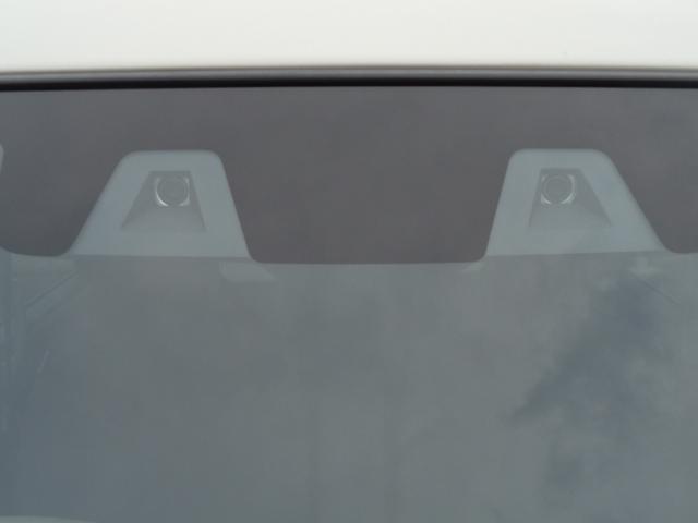 ワゴンRスマイル HYBRID Sリミテッド 2型 オートライト 両側電動スライドドア プッシュスタート シートヒーター オートエアコン スズキセーフティーサポート 衝突被害軽減システム 横滑り防止機能 衝突安全ボディ 盗難防止システム(9枚目)